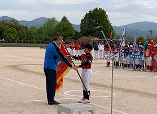 第8回山陽建設旗親善小学生ソフトボール大会の様子
