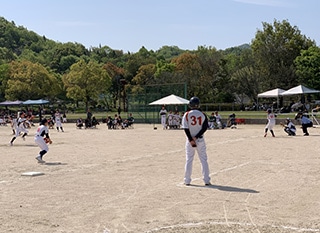 第8回山陽建設旗親善小学生ソフトボール大会の様子